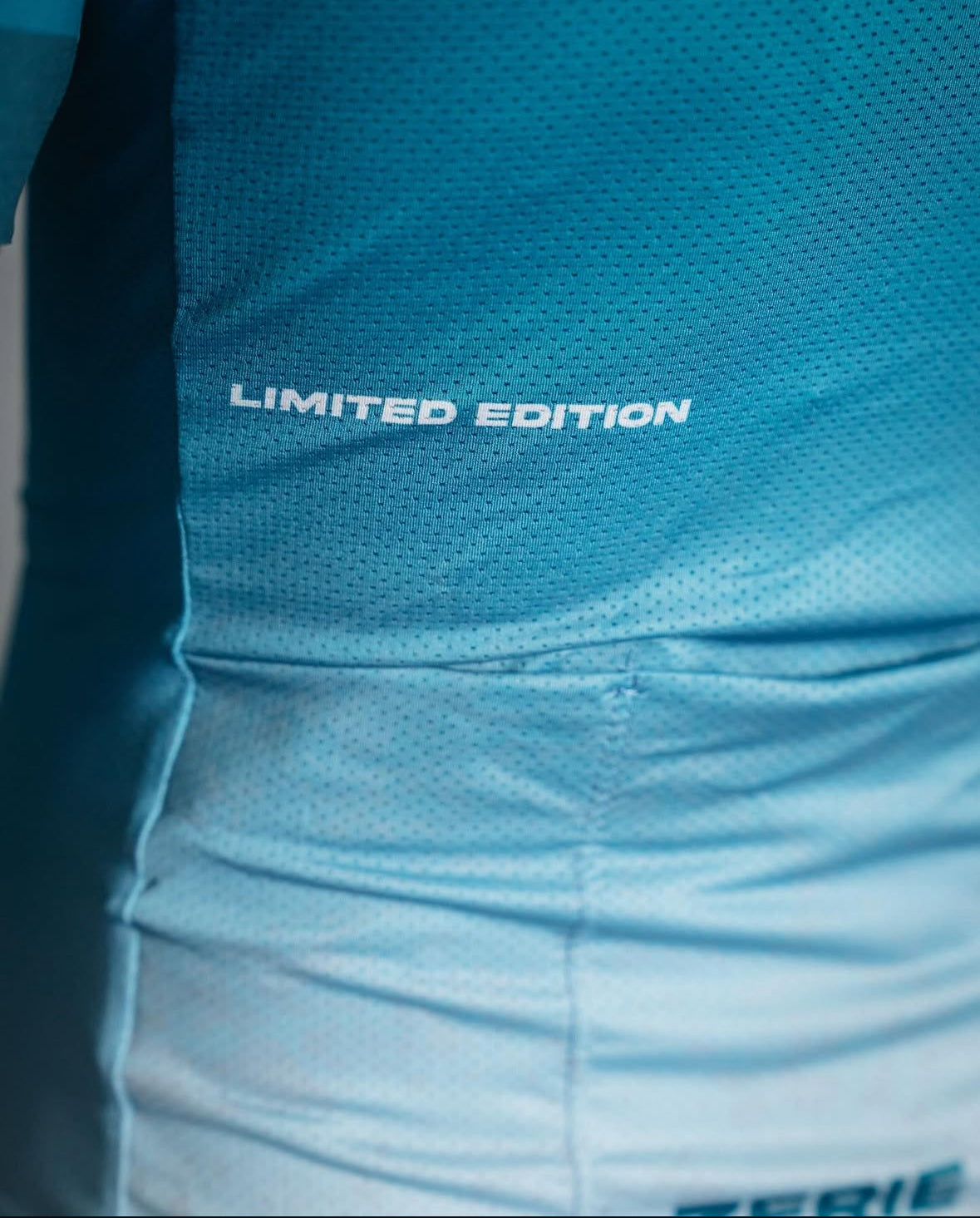 Camiseta Hombre M/C Limited Blue