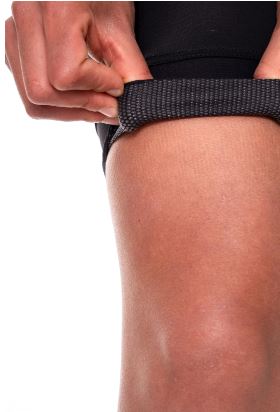 Pantaloneta Mujer Estándar Con Tirantes Negra